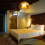 Nuriye Apart-hotel *