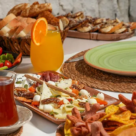 Nuriye Apartahotel *
