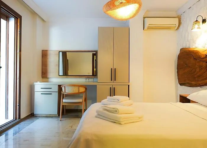 Nuriye Aparthotel Alaçatı